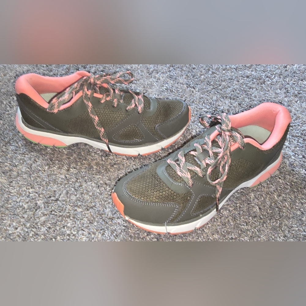 Vionic Tokyo Shoes - Women's, Olive & Pink 9 M - Picture 2 of 11